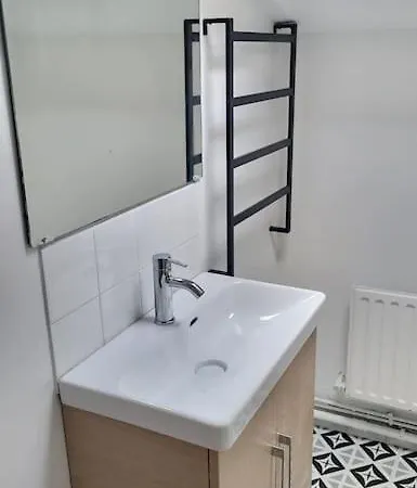 Maisonnette En Duplex - Jardin * Noisy-le-Grand